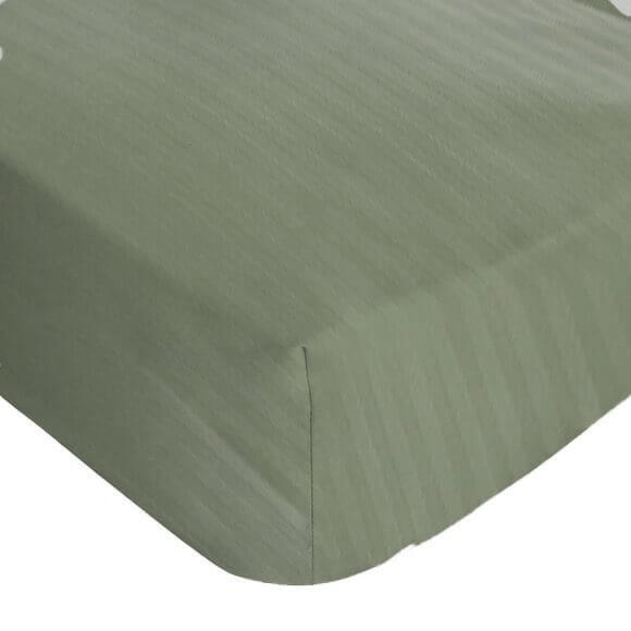 Fitted Sheet | Essential Collection | Pastel Green